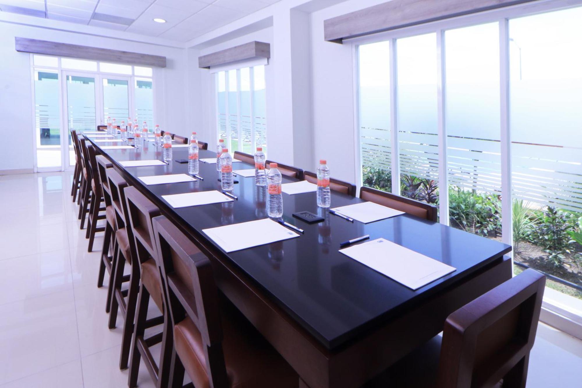 Holiday Inn Express Manzanillo By Ihg Exteriér fotografie